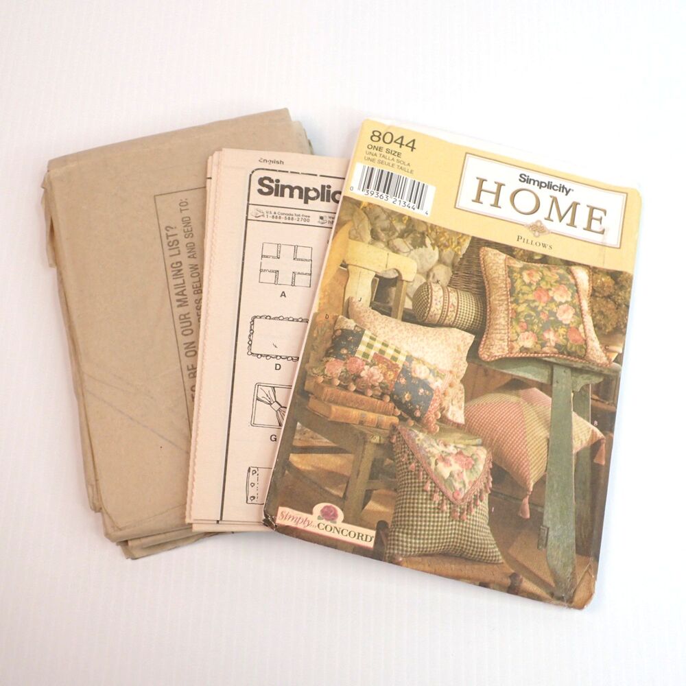 Vintage 8044 Simplicity Home Decorating PILLOWS Simply Concord Sewing Pattern